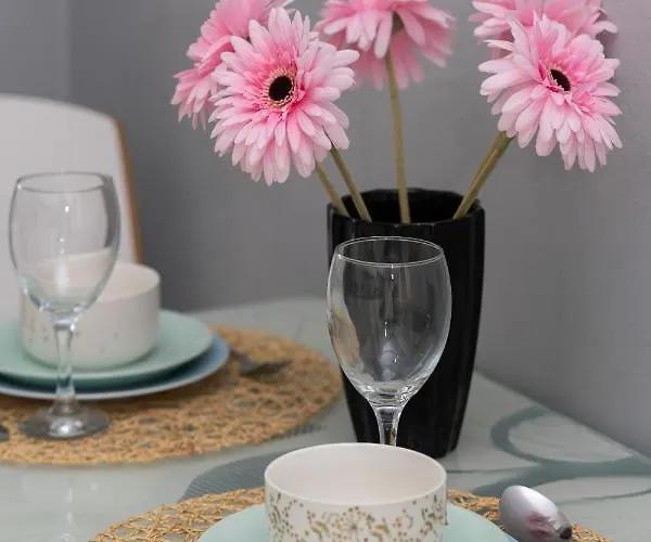 公寓 Bielany With Office Near Metro Station By Renters