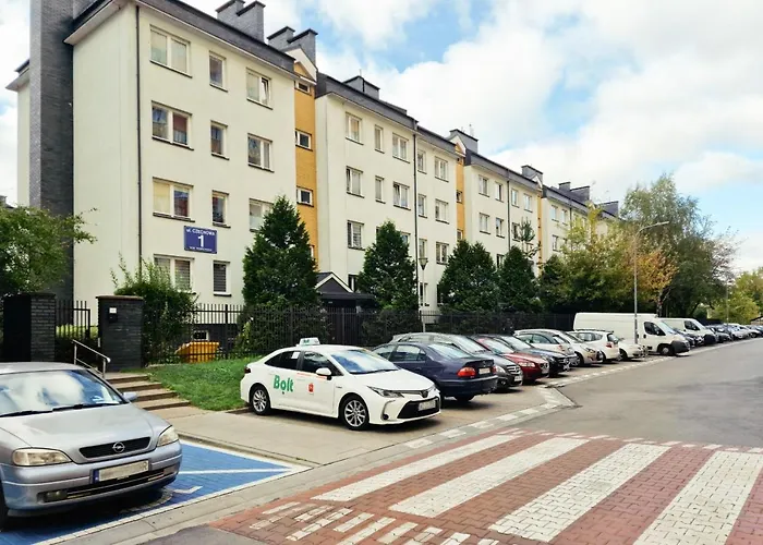 Bielany With Office Near Metro Station By Renters Apartman