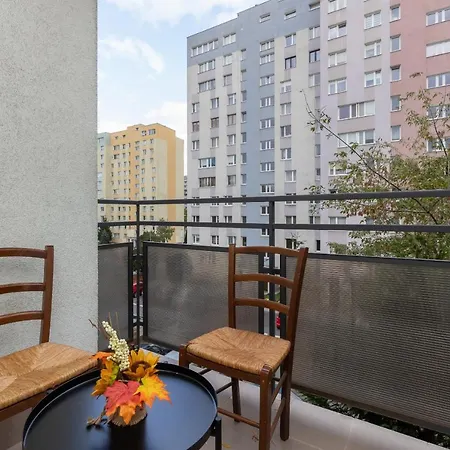 Апартаменты Bielany With Office Near Metro Station By Renters